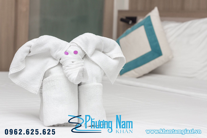 kiểu gấp khăn hình con voi