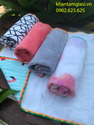 khăn em bé 30cm x 30cm